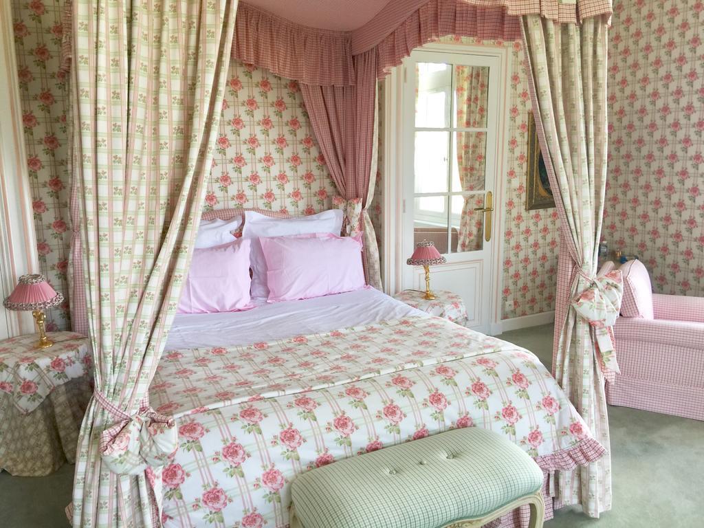 Manoir De Benerville Panzió Deauville Kültér fotó