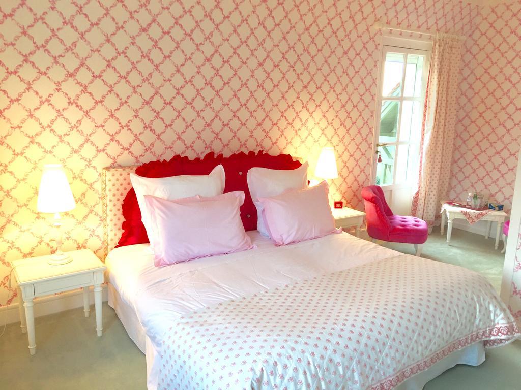Manoir De Benerville Panzió Deauville Kültér fotó