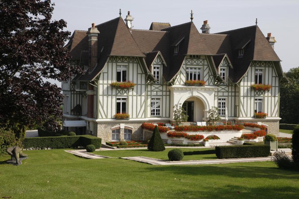 Manoir De Benerville Panzió Deauville Kültér fotó