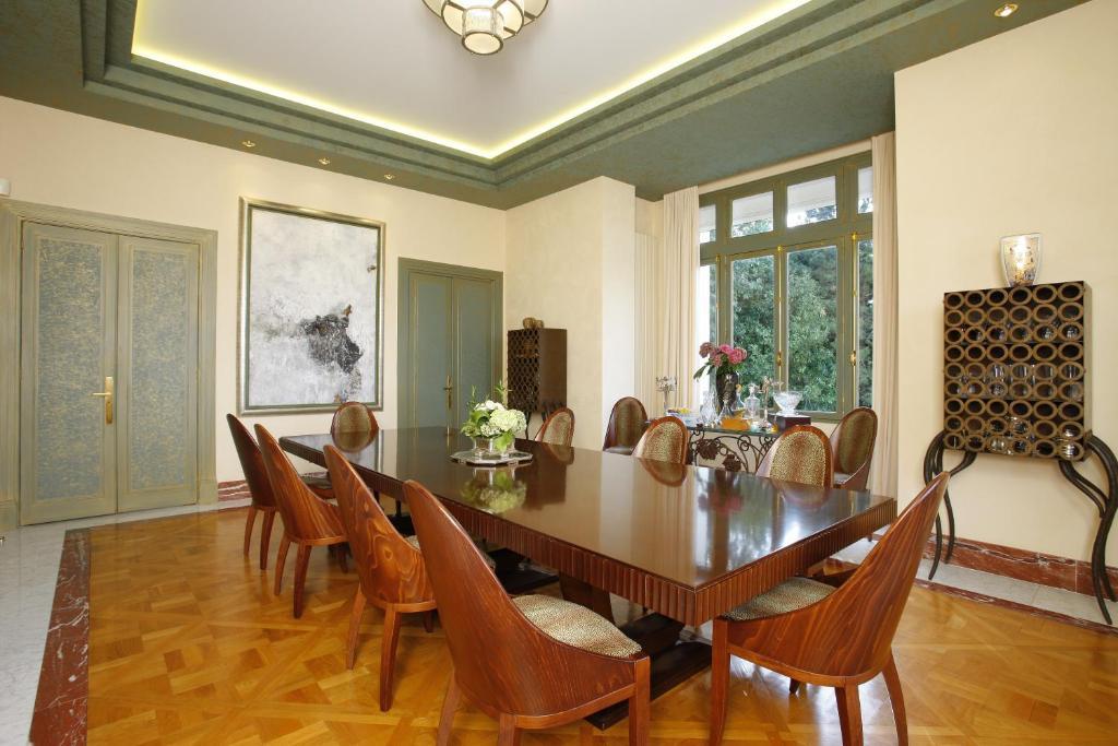 Manoir De Benerville Panzió Deauville Kültér fotó